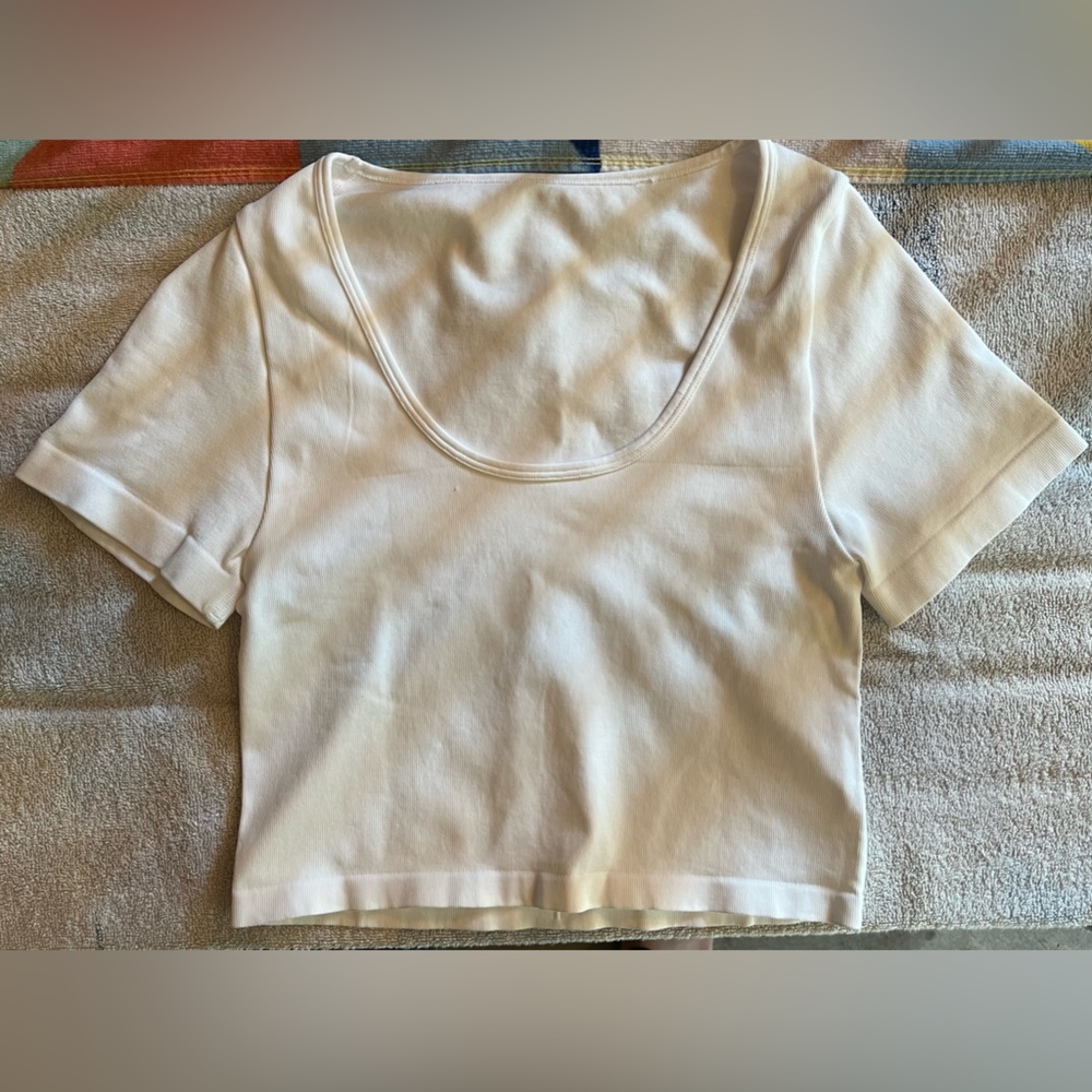 Athletic workout top